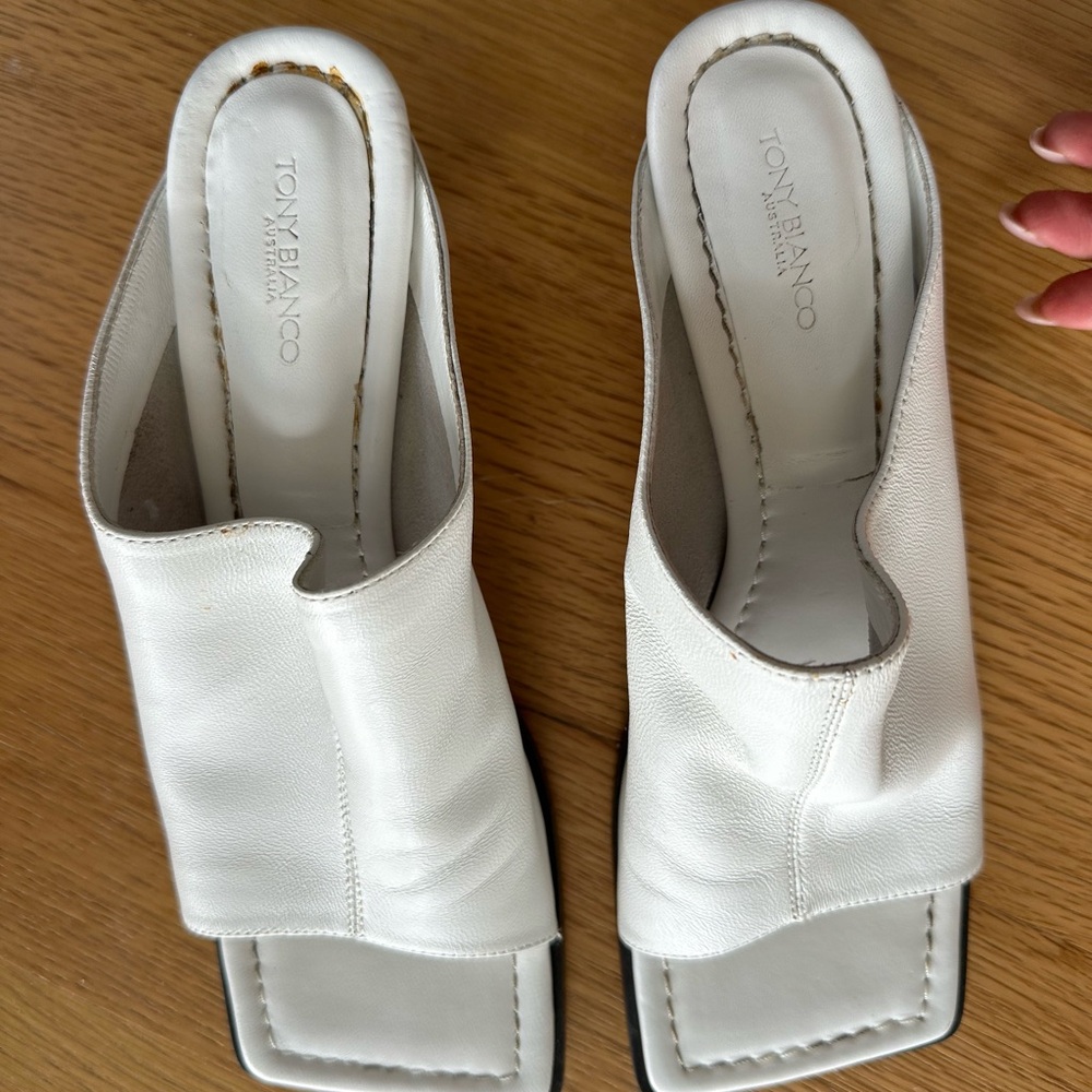 Tony Bianco White Leather Slide Sandals - Picture 7 of 7